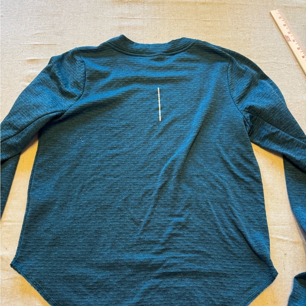 Women’s Nike Thermal Running Top - Picture 10 of 10